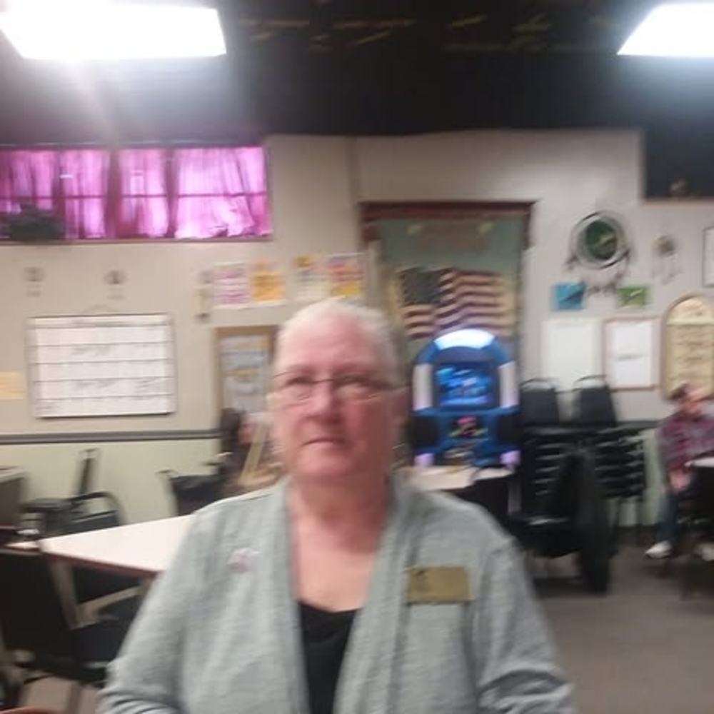 Meet your Posher, Shirley